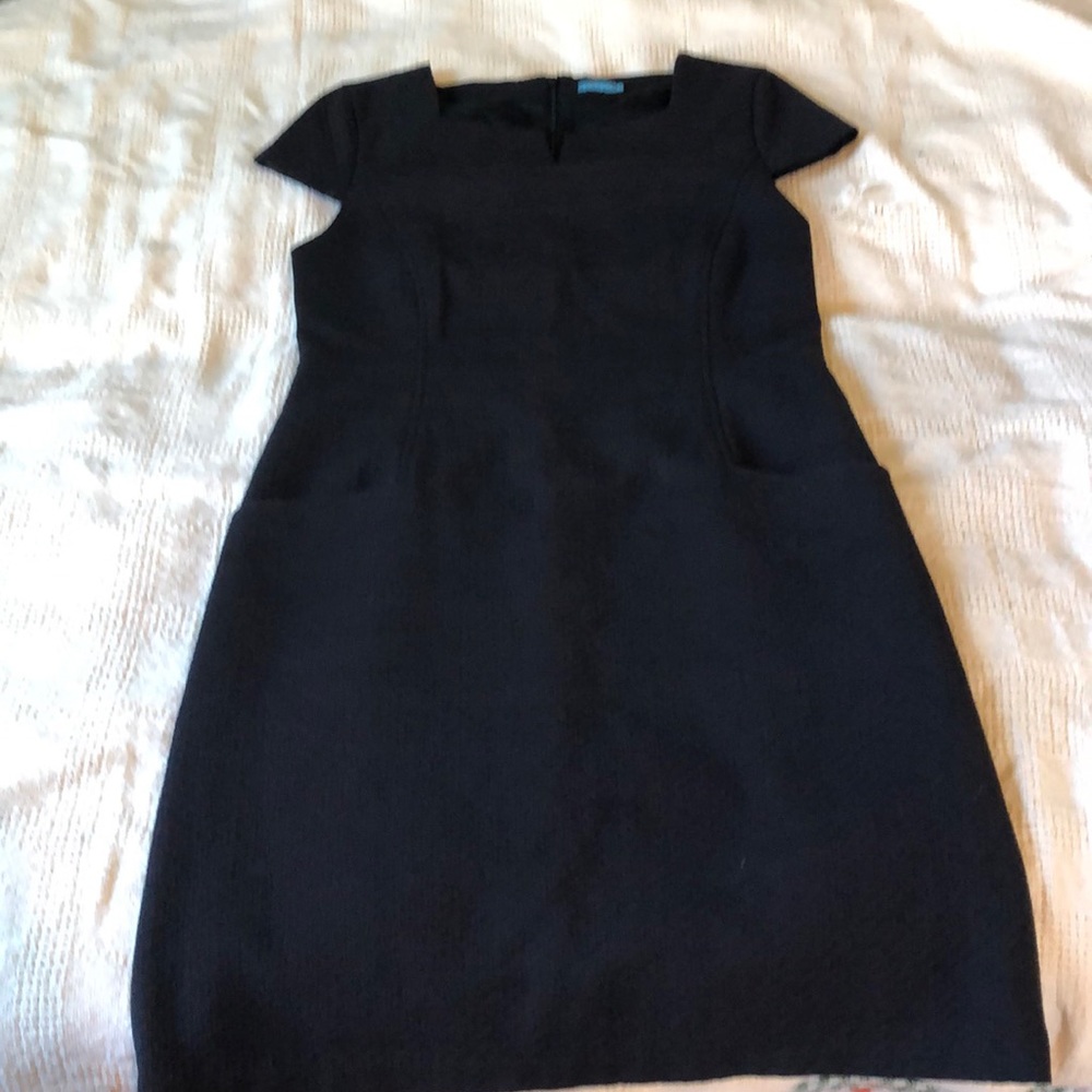 J McLaughlin professional dress with POCKETS